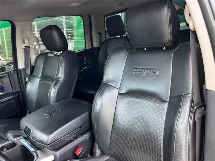 2500 6.7 Laramie 4X4 CD I6 Turbo