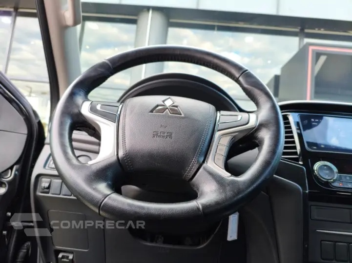 L200 TRITON 2.4 16V Turbo Outdoor GLS CD 4X4