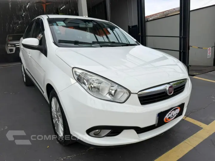 Grand Siena ESSENCE 1.6 Flex 16V