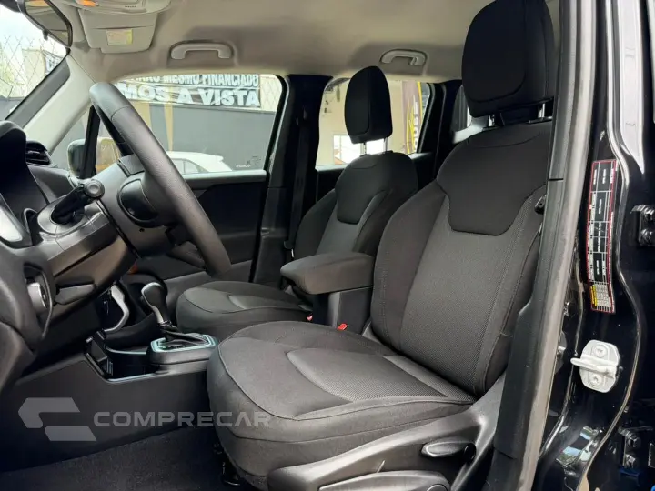 Renegade 1.8 16V Flex 4P Automático