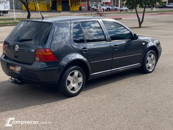 GOLF 2.0 MI 8V