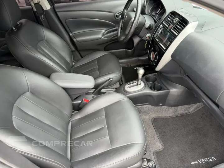 VERSA SL 1.6 16V FlexStart 4p Aut.