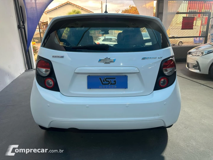 Sonic Hatch 1.6 16V 4P LT FLEX AUTOMÁTICO