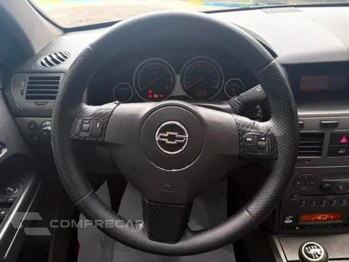 VECTRA HATCH 4P GT-X