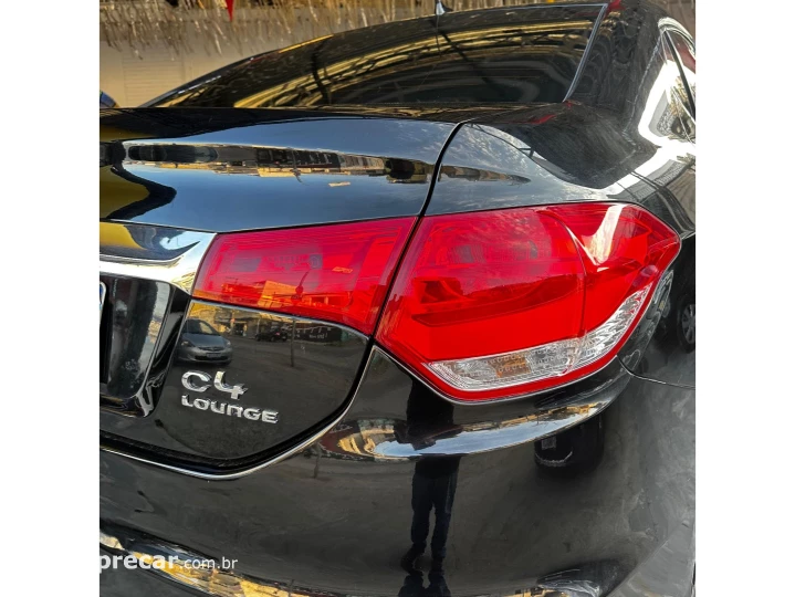 C4 LOUNGE 1.6 EXCLUSIVE TURBO THP 4P AUTOMÁTICO