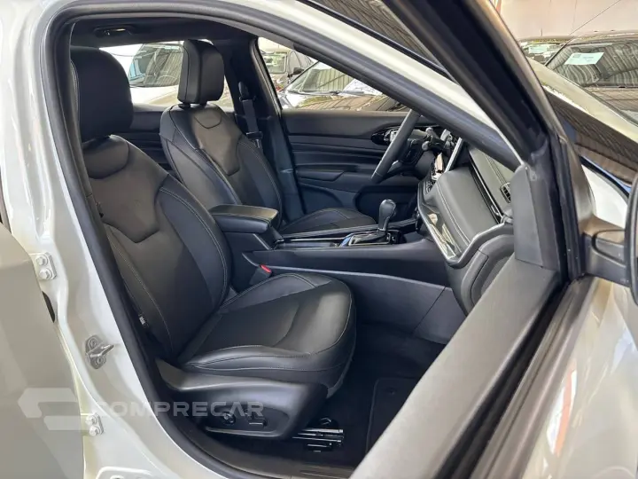 COMPASS S T270 1.3 TB 4x2 Flex Aut.