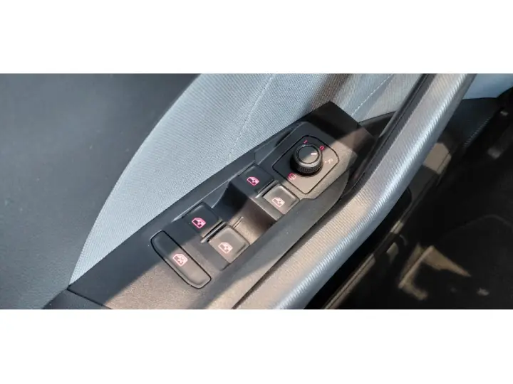 T-CROSS 1.0 200 TSI TOTAL FLEX COMFORTLINE AUTOMÁTICO