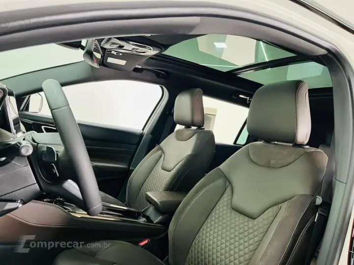 COMMANDER OVERLAND T270