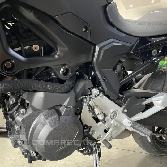 F 900 R Sport Plus