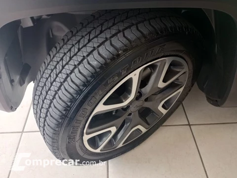 RENEGADE 1.8 16V Longitude