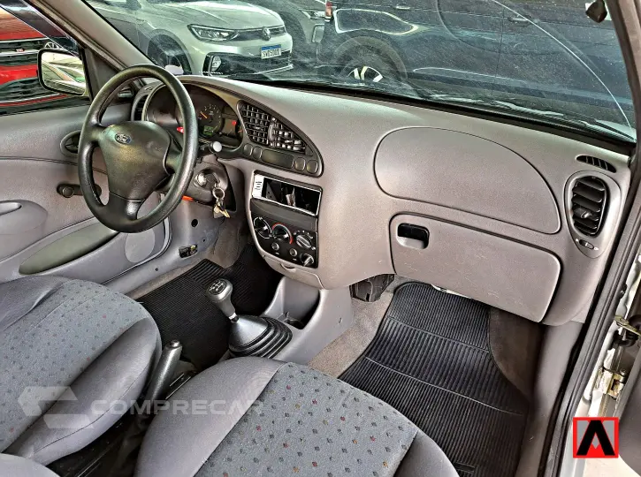 COURIER 1.6 L 8V