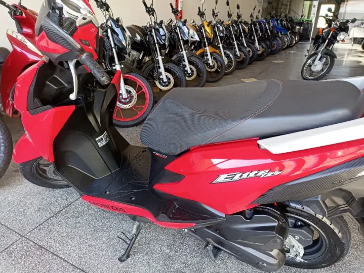 ELITE 125