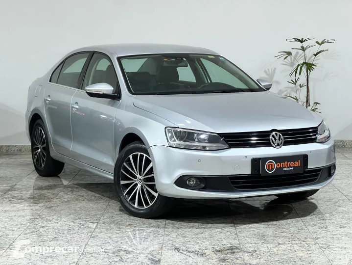JETTA 2.0 TSI Highline 211cv