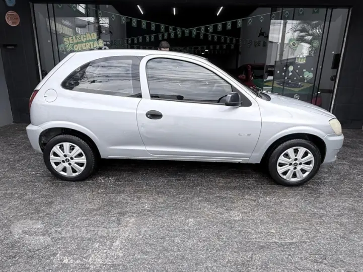 CELTA 1.0 MPFI Spirit 8V