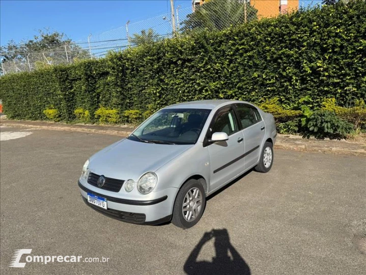 POLO SEDAN 1.6 MI 8V