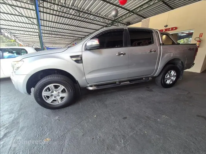 RANGER 3.2 XLT 4X4 CD 20V DIESEL 4P MANUAL