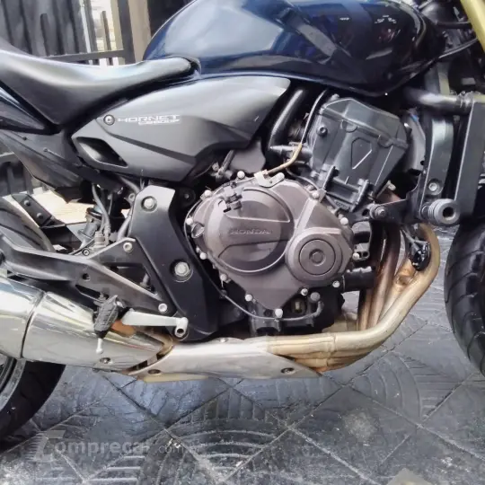CB 600F HORNET