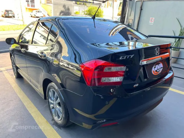 CITY Sedan LX 1.5 Flex 16V 4p Aut.