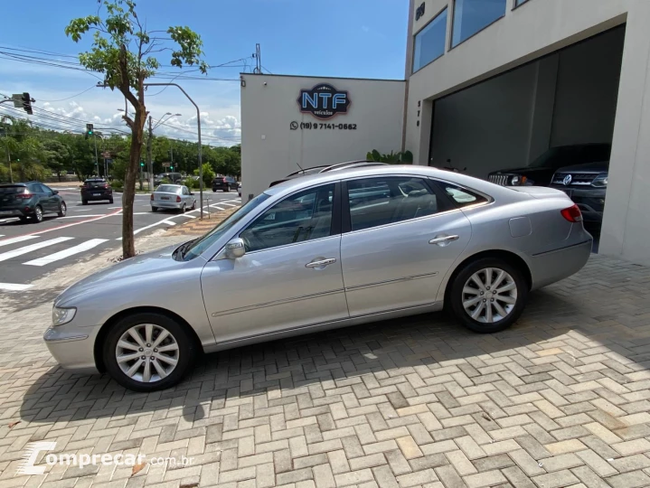 AZERA 3.0 MPFI GLS V6 24V