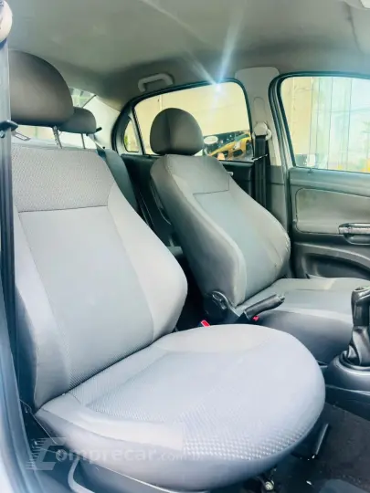 VOYAGE 1.0/1.0 City Mi Total Flex 8V 4p