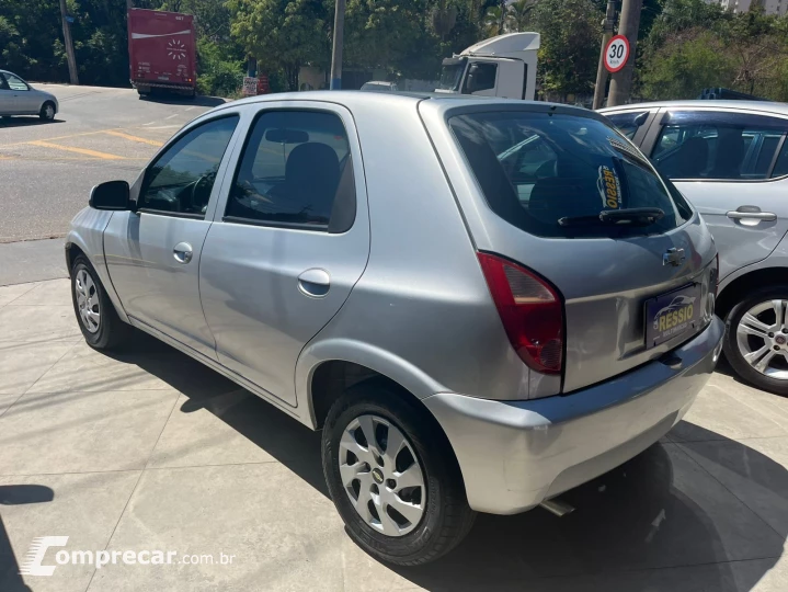 CELTA 1.0 MPFI LT 8V