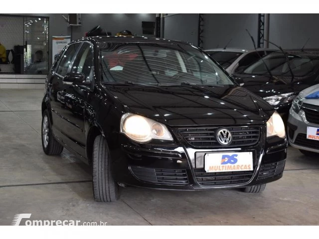 POLO - 1.6 MI 8V 4P MANUAL