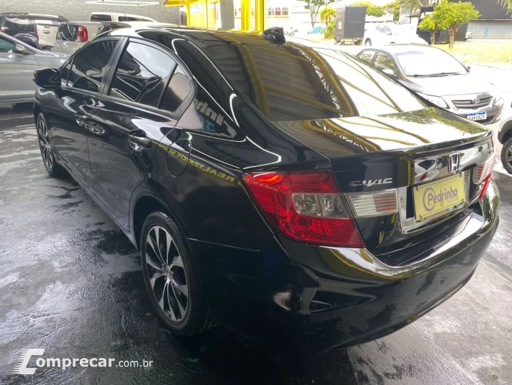 Civic 2.0 16V 4P FLEX LXR AUTOMÁTICO