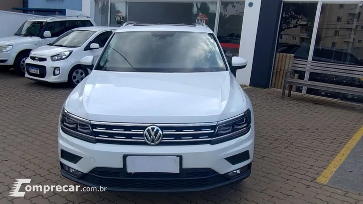 Tiguan Allspace 1.4 16V 4P TSI 250 FLEX TURBO COMFORTLINE AU
