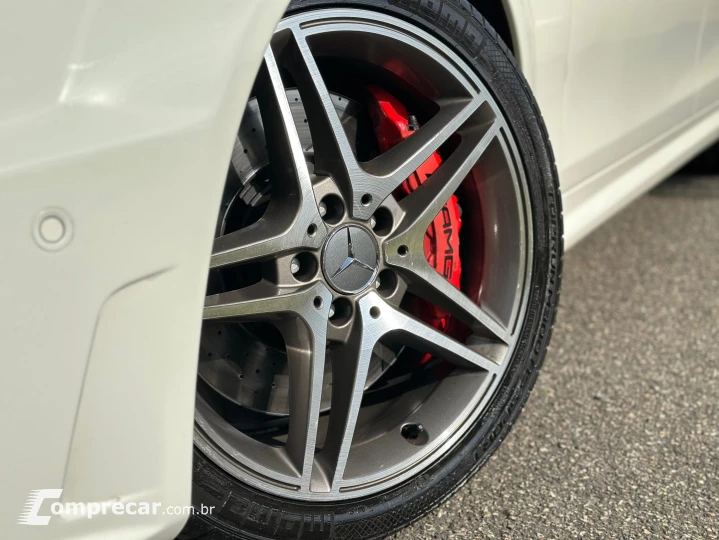C 63 AMG 6.2 V8 Touring