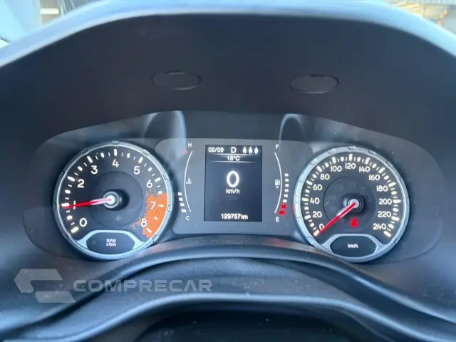 RENEGADE - 1.8 16V LONGITUDE 4P AUTOMÁTICO