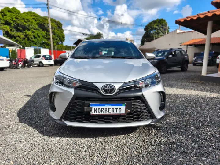 YARIS 1.5 16V XS