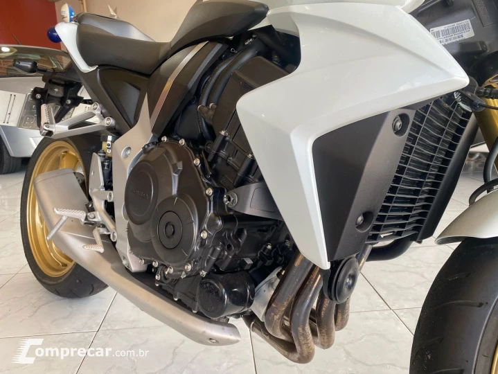 CB1000 R