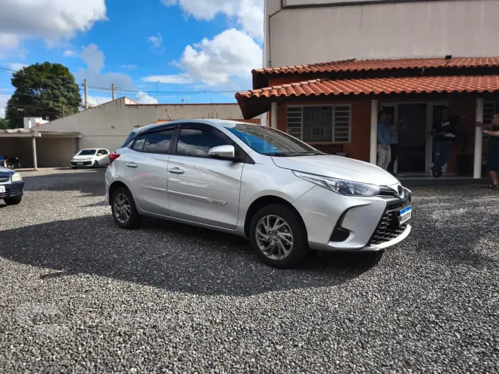 YARIS 1.5 16V XS