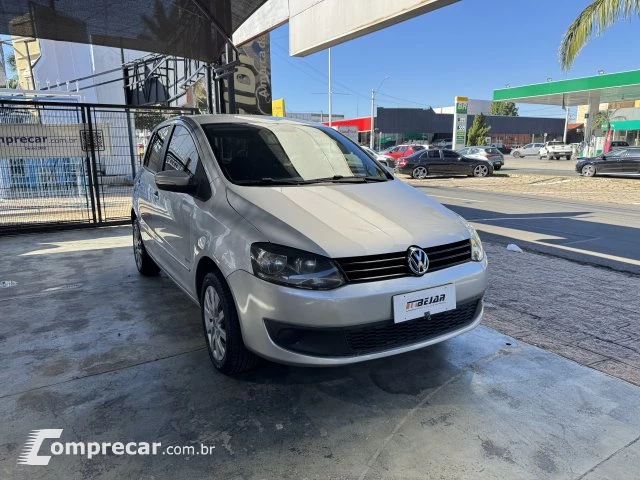 FOX - 1.6 MI 8V 4P MANUAL