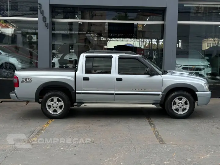 S10 P-Up Advant. 2.4/2.4 MPFI F.Power CD