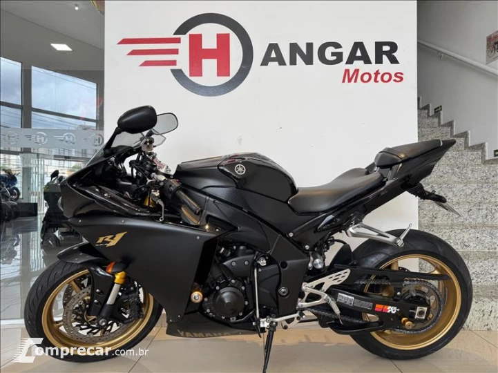 YZF R1