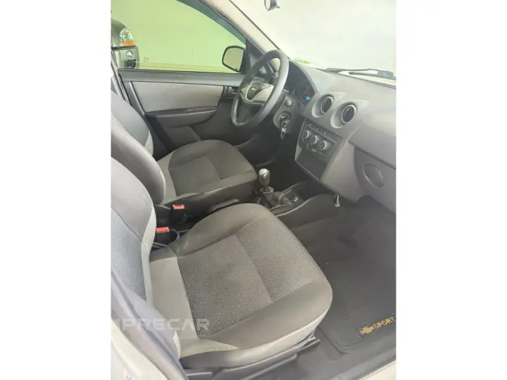 CELTA 1.0 MPFI LT 8V FLEX 2P MANUAL