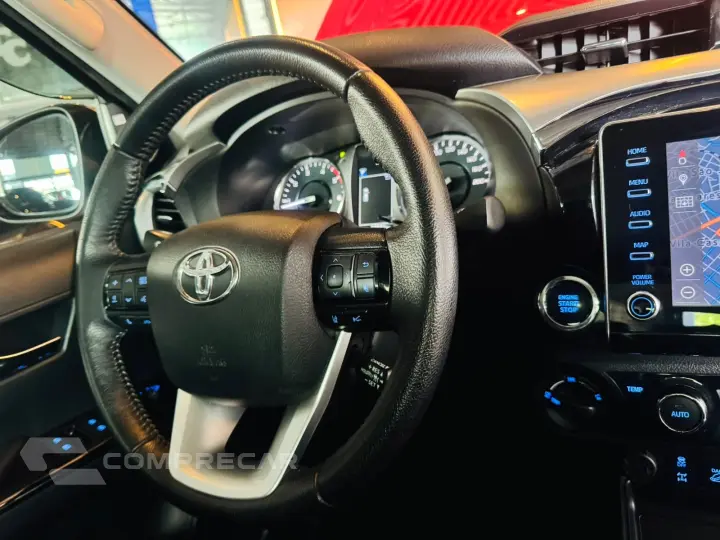 HILUX 2.8 D-4D TURBO DIESEL CD SRX 4X4 AUTOMÁTICO
