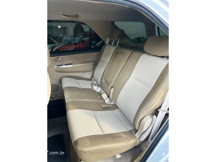HILUX SW4 2.7 SR 4X2 16V FLEX 4P AUTOMÁTICO