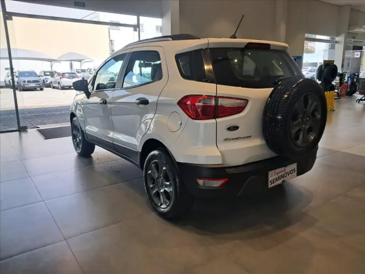 ECOSPORT 1.5 TI-VCT FLEX FREESTYLE AUTOMÁTICO