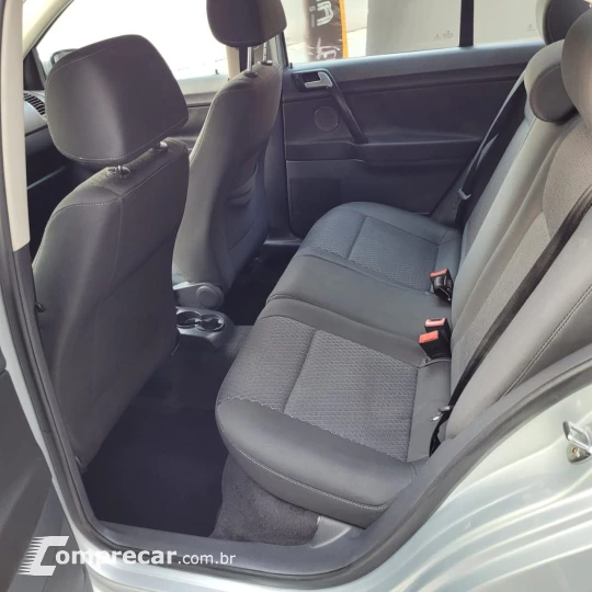Polo Sed./Sed. COMF. 2.0/2.0 Flex 8V 4p