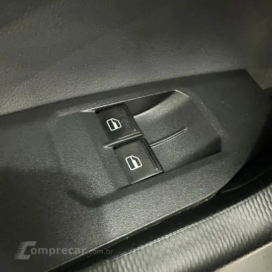 Polo Track 1.0 Flex 12V 5p