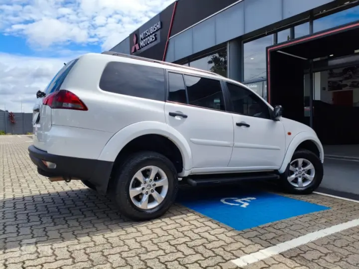 PAJERO 3.2 4X4 16V Turbo Intercooler