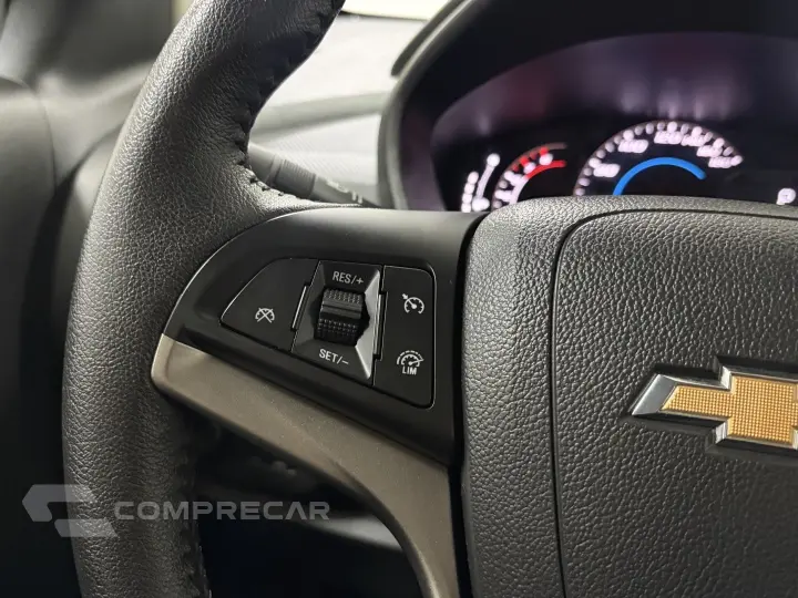 SPIN 1.8 LT 8V FLEX 4P AUTOMÁTICO