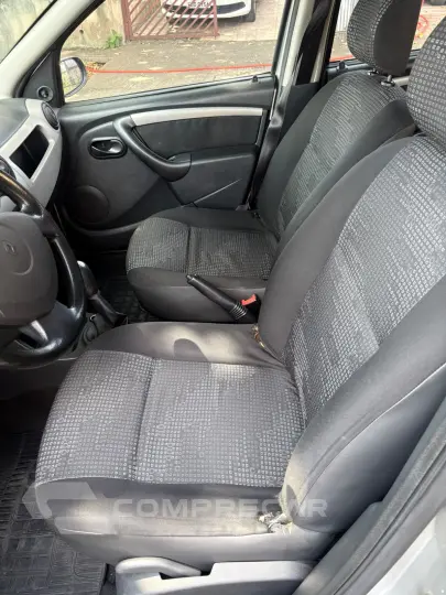SANDERO 1.6 Expression 8V