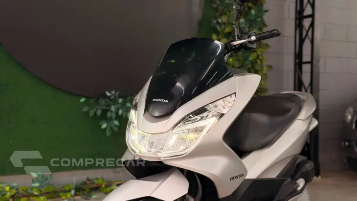 PCX 150/DLX