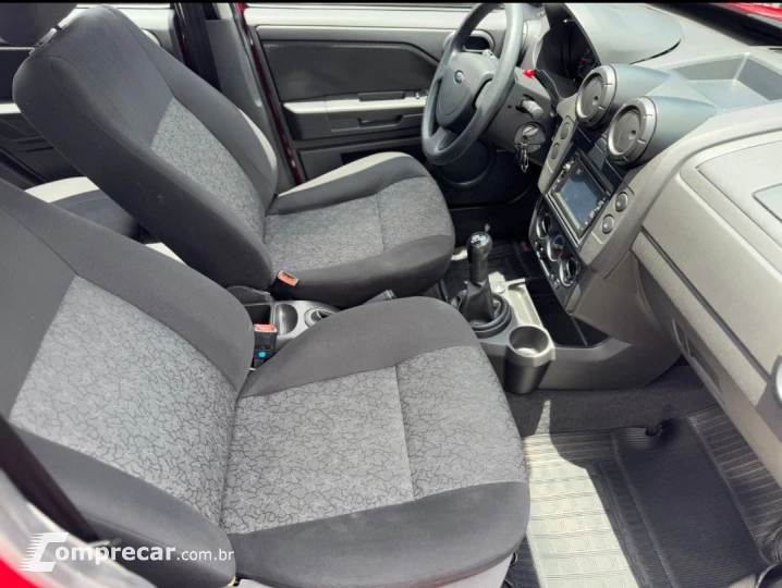 ECOSPORT 1.6 XLS 8V