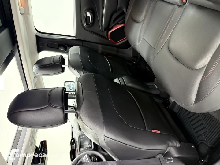 RENEGADE 2.0 16V Turbo Trailhawk 4X4