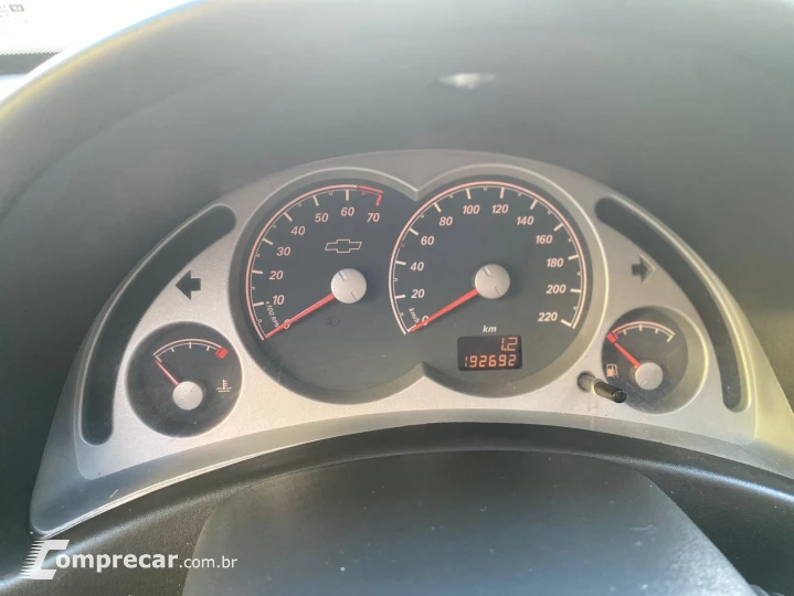 CORSA 1.4 MPFI Premium 8V