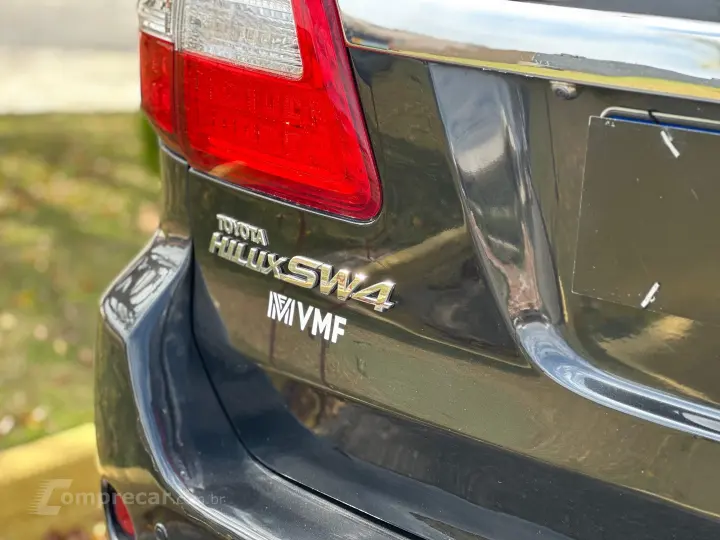 HILUX SW4 3.0 SRV 4X4 7 LUGARES 16V TURBO INTERCOOLER DIESEL